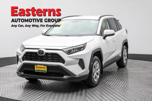 2020 Toyota RAV4 LE