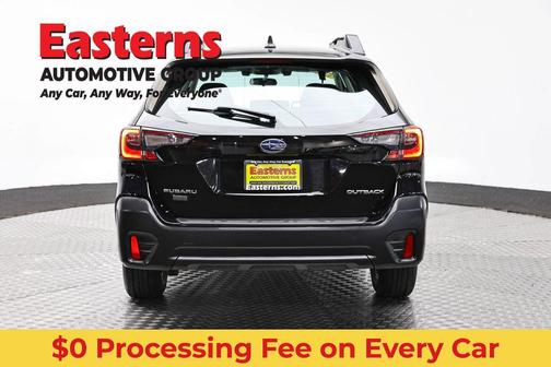 Crystal Black Silica 2022 Subaru Outback Base