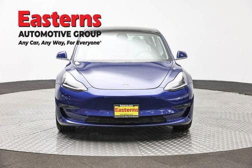 Deep Blue Metallic 2019 Tesla Model 3 Long Range