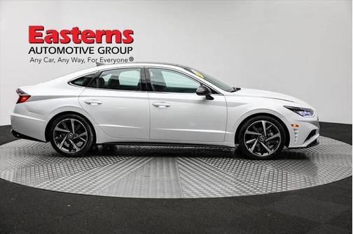 2022 Hyundai SONATA SEL Plus