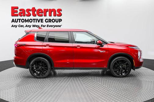 2023 Mitsubishi Outlander PHEV SE S-AWC