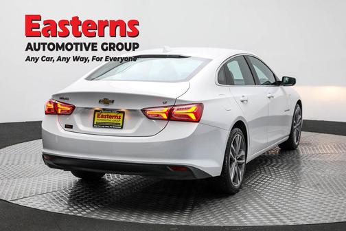 2022 Chevrolet Malibu FWD LT