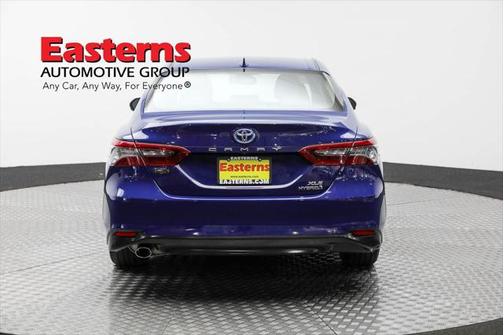 2023 Toyota Camry Hybrid XLE