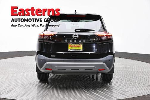 Super Black 2023 Nissan Rogue S