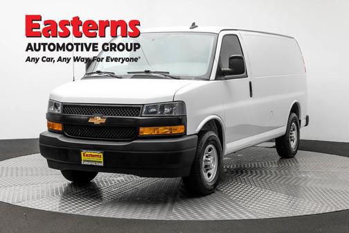 Summit White 2021 Chevrolet Express 2500 Work Van