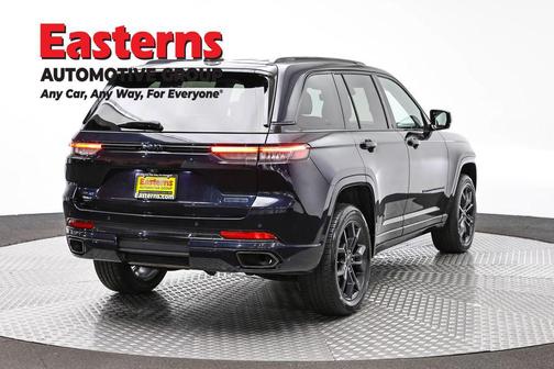 Midnight Sky 2023 Jeep Grand Cherokee 4xe 30th Anniversary