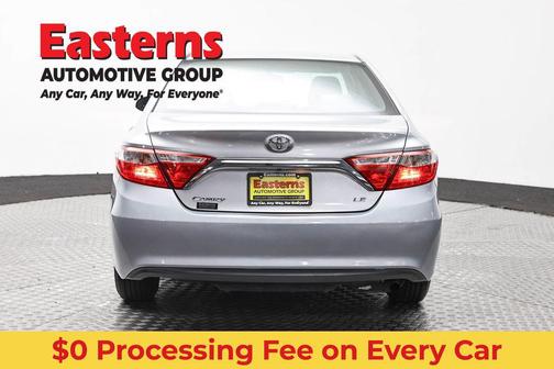 Celestial Silver Metallic 2017 Toyota Camry LE