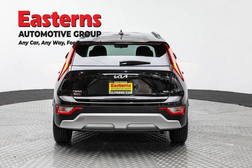 2023 Kia Niro EX