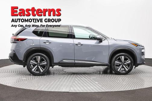 Boulder Gray Pearl 2023 Nissan Rogue SL