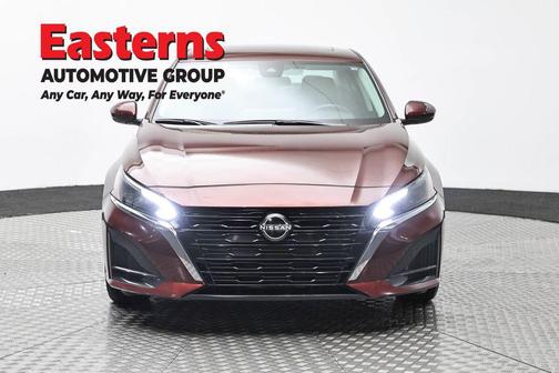 Garnet Pearl Metallic 2024 Nissan Altima 2.5 SV