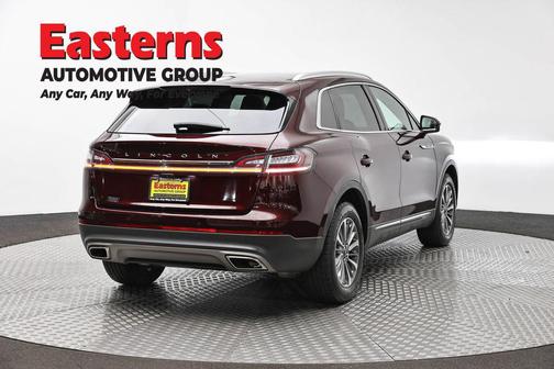 BURGUNDY VELVET MET TC 2022 Lincoln Nautilus Standard