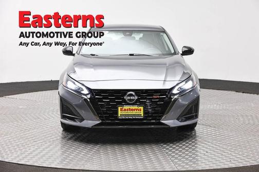 Gun Metallic 2023 Nissan Altima SR FWD