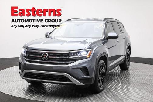 2022 Volkswagen Atlas 3.6L SE w/Technology