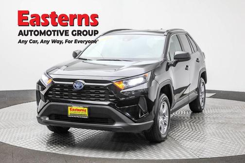 2022 Toyota RAV4 Hybrid LE