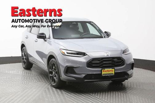 Urban Gray Pearl 2025 Honda HR-V AWD Sport