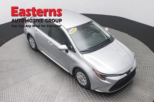 Classic Silver Metallic 2021 Toyota Corolla Hybrid LE