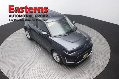 Gravity Gray 2025 Kia Soul LX