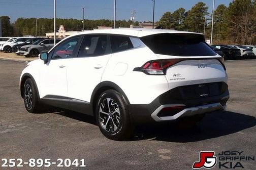 2024 Kia Sportage EX