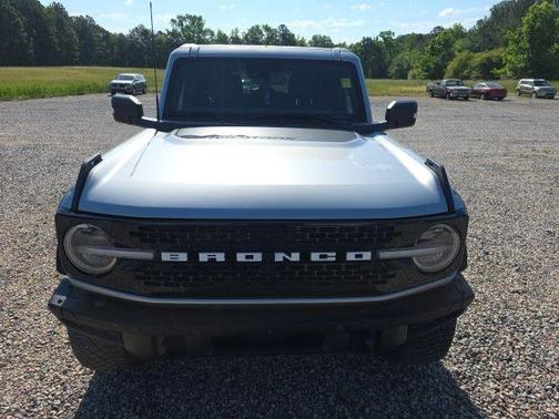 Iconic Silver Metallic 2023 Ford Bronco Wildtrak