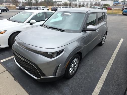 2024 Kia Soul LX