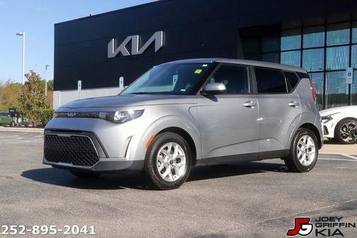 2024 Kia Soul LX