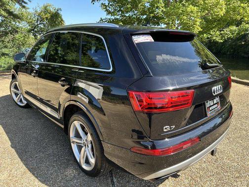 2019 Audi Q7 55 Prestige