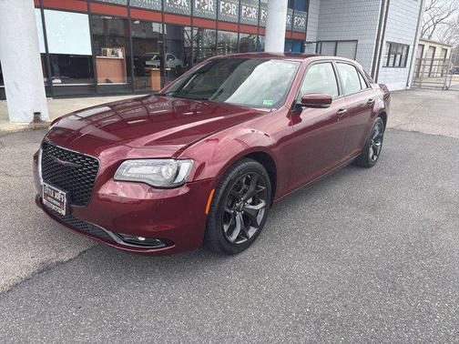 2023 Chrysler 300 S