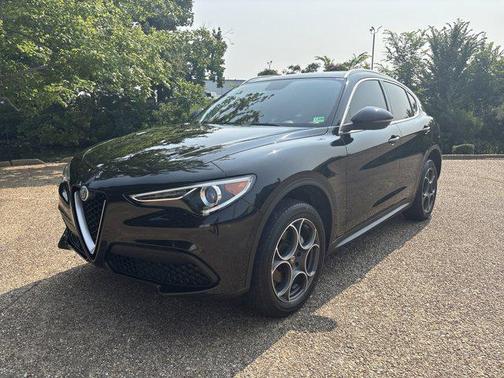 2019 Alfa Romeo Stelvio Base