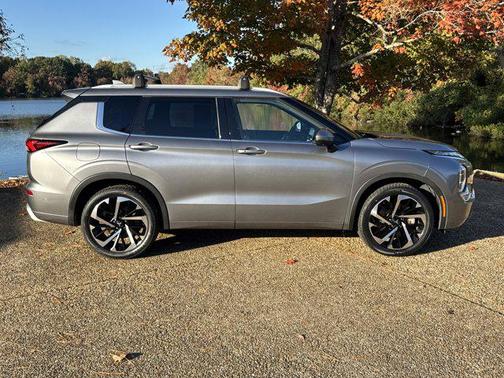 2022 Mitsubishi Outlander SEL 2.5 S-AWC