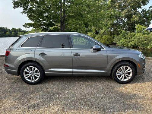 2017 Audi Q7 2.0T Premium