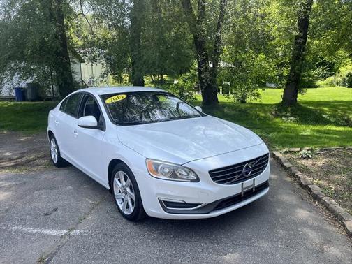 2015 Volvo S60 T5