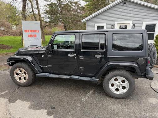 Black Clearcoat 2014 Jeep Wrangler Unlimited Sahara