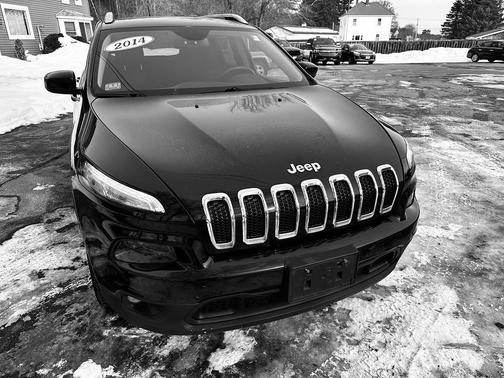 2014 Jeep Cherokee Sport