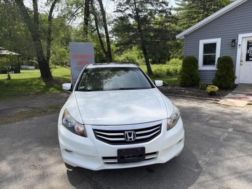White Orchid Pearl 2012 Honda Accord SE