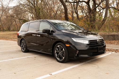 2023 Honda Odyssey 