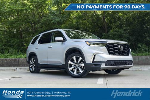 Lunar Silver Metallic 2024 Honda Pilot