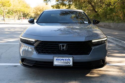 2025 Honda Accord Hybrid 