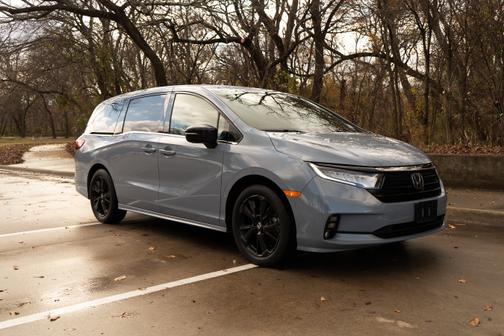 2024 Honda Odyssey 