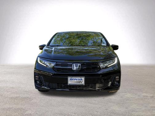 Crystal Black Pearl 2026 Honda Odyssey