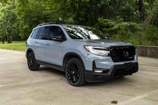Sonic Gray Pearl 2025 Honda Passport