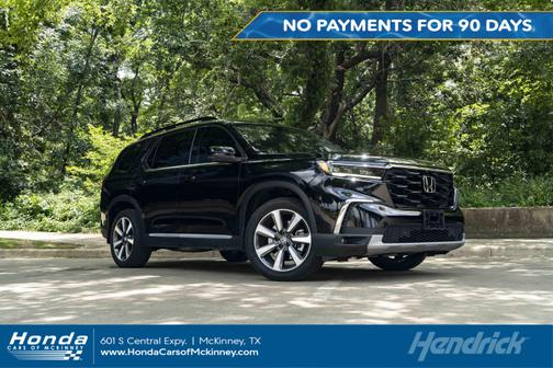 Crystal Black Pearl 2025 Honda Pilot
