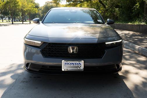 2025 Honda Accord Hybrid 