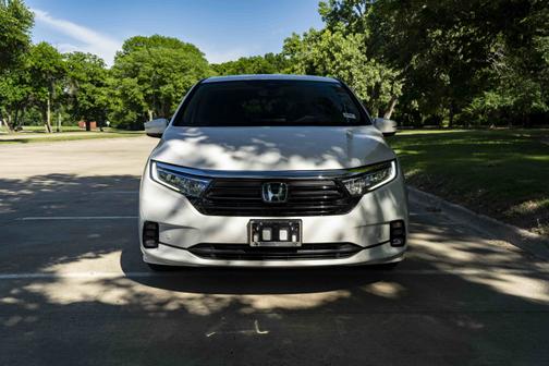 Platinum White Pearl 2024 Honda Odyssey