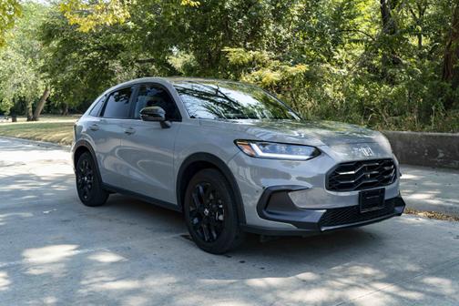 Urban Gray Pearl 2025 Honda HR-V