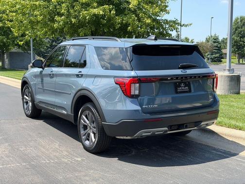 Vapor Blue Metallic 2025 Ford Explorer Active