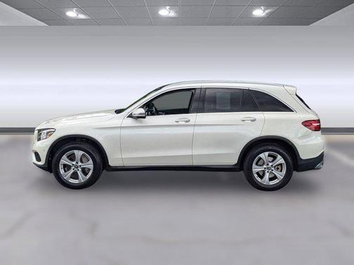 2018 Mercedes-Benz GLC 300 Base