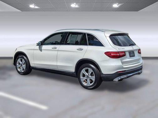2018 Mercedes-Benz GLC 300 Base