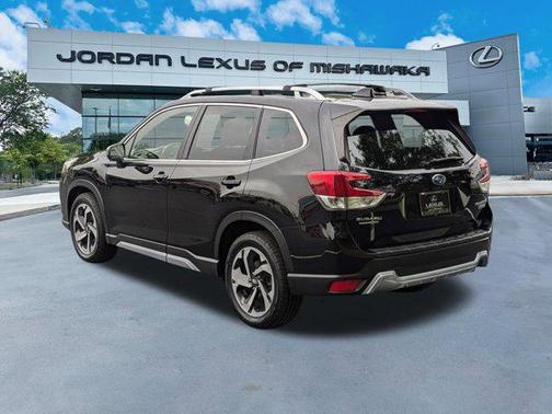 2022 Subaru Forester Touring