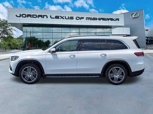 2021 Mercedes-Benz GLS 450 4MATIC