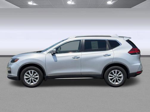 Brilliant Silver 2017 Nissan Rogue SV